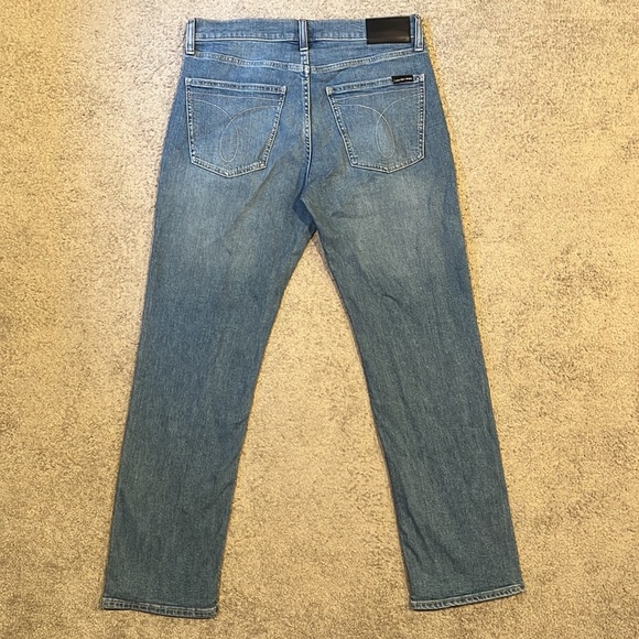 Calvin Klein Mens straight fit jeans - Picture 6 of 7